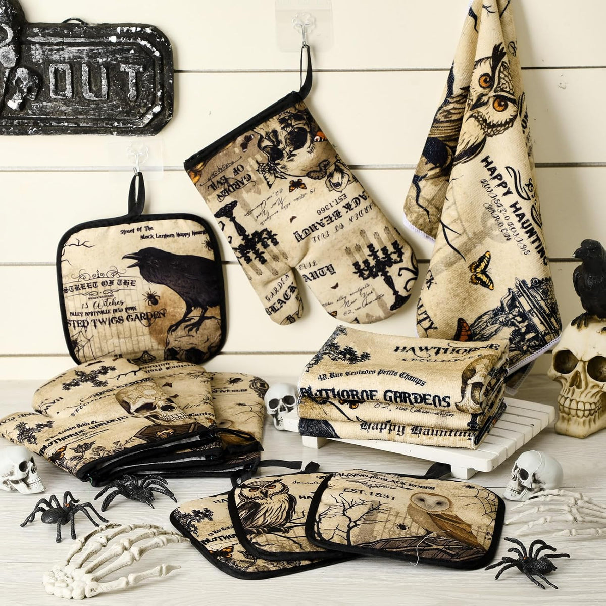12 Pcs Gothic Halloween Kitchen Accessories Set